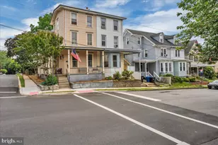 204 Hunter St, Woodbury, NJ 08096 - Photo 2