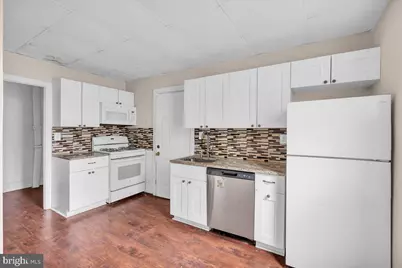 204 Hunter Street, Woodbury, NJ 08096 - Photo 12