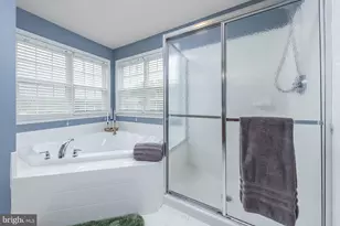 8 Woodfield Dr, Swedesboro, NJ 08085 - Photo 24