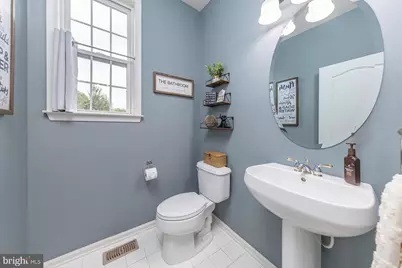 8 Woodfield Drive, Swedesboro, NJ 08085 - Photo 8
