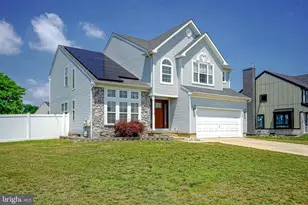 808 Gypsy Ln, Monroe Township, NJ 08094 - Photo 2