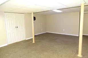 2 Hollybush Dr, Glassboro, NJ 08028 - Photo 32