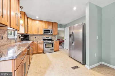 7 Pin Oak Court, Blackwood, NJ 08012 - Photo 8