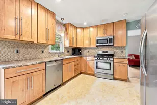 7 Pin Oak Ct, Blackwood, NJ 08012 - Photo 10