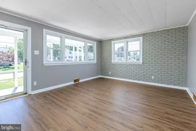 105 N Warren Street, Woodbury, NJ 08096 - Photo 6