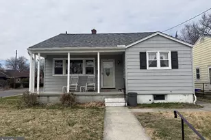 105 N Warren St, Woodbury, NJ 08096 - Photo 1
