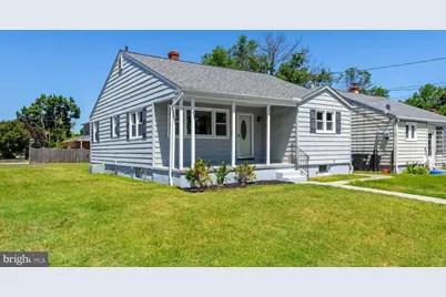 105 N Warren Street, Woodbury, NJ 08096 - Photo 2