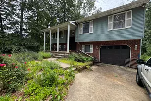 2470 Grant Ave, Franklin Township, NJ 08094 - Photo 2