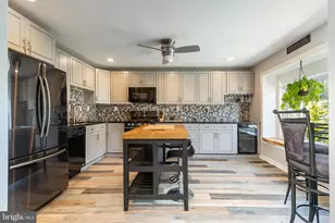 566 Lynn Ave, Woodbury, NJ 08096 - Photo 2