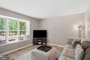 2558 Sunnyhill Ave, Monroe Township, NJ 08094 - Photo 16