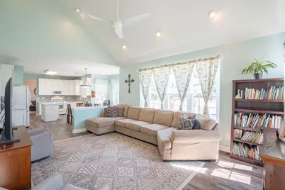28 Rachel Lauren Way, Monroe Township, NJ 08094 - Photo 12