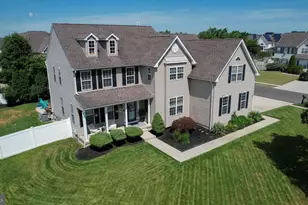 804 Monet Ct, Monroe Township, NJ 08094 - Photo 2