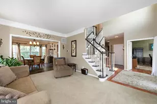 804 Monet Ct, Monroe Township, NJ 08094 - Photo 8