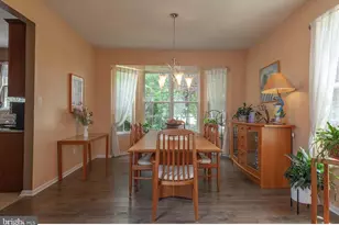 1052 Bonnie Blue Cir, Monroe Township, NJ 08094 - Photo 12