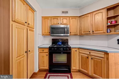 1106 Meadows Drive, Monroe Township, NJ 08094 - Photo 10