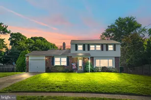 3 Linden Ct, Washington Township, NJ 08012 - Photo 2