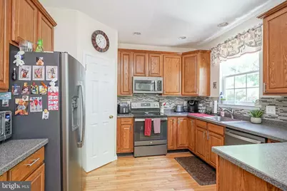 306 Brandywine Drive, Monroe Township, NJ 08094 - Photo 12