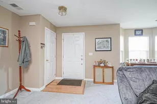 306 Brandywine Dr, Monroe Township, NJ 08094 - Photo 2