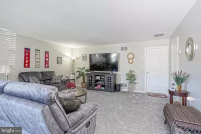 306 Brandywine Drive, Monroe Township, NJ 08094 - Photo 4