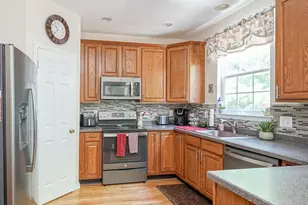 306 Brandywine Dr, Monroe Township, NJ 08094 - Photo 10