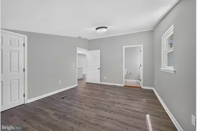 27 S Market Street, Greenwich Township, NJ 08027 - Photo 14