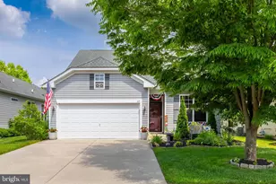 27 Embassy Dr, Woolwich Township, NJ 08085 - Photo 2