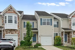 186 Chancellor Dr, Deptford, NJ 08096 - Photo 2