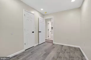 306 May Ct, West Deptford, NJ 08096 - Photo 16