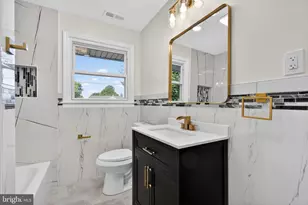 306 May Ct, West Deptford, NJ 08096 - Photo 26