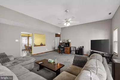 629 Panama Court, Monroe Township, NJ 08094 - Photo 4
