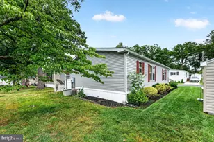 191 Rita Pl, Monroe Township, NJ 08094 - Photo 14