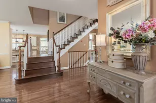 301 Long Meadow Dr, Harrison Township, NJ 08062 - Photo 8