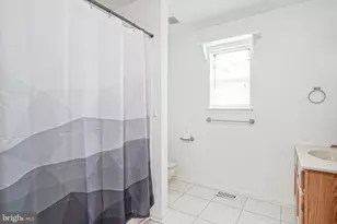 1021 Hillsboro Ct, Sewell, NJ 08080 - Photo 16