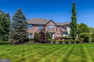 208 Hickory Ln, Harrison Township, NJ 08062 - Photo 4