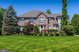 208 Hickory Ln, Harrison Township, NJ 08062 - Photo 1