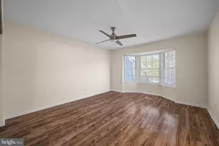 817 Thoreau Ln, Monroe Township, NJ 08094 - Photo 10