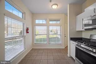 817 Thoreau Ln, Monroe Township, NJ 08094 - Photo 12
