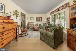 16 Bently Dr, Sewell, NJ 08080 - Photo 8