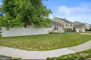 204 Lomond Rd, Monroe Township, NJ 08094 - Photo 4