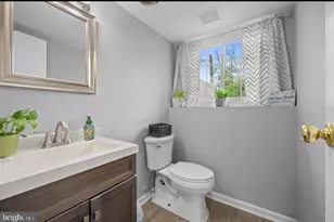 204 Lomond Rd, Monroe Township, NJ 08094 - Photo 34