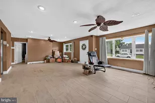 22 Woodbrook Rd, Washington Township, NJ 08012 - Photo 2