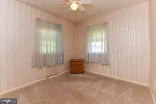 260 Beacon Ave, Paulsboro, NJ 08066 - Photo 22