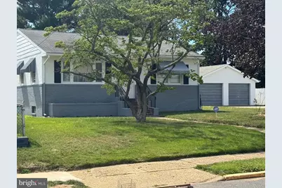260 Beacon Avenue, Paulsboro, NJ 08066 - Photo 1