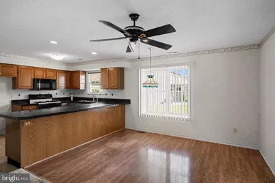 504 Saint Martin Court, Monroe Township, NJ 08094 - Photo 12