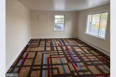 95 W Broad Street, Greenwich Township, NJ 08027 - Photo 2