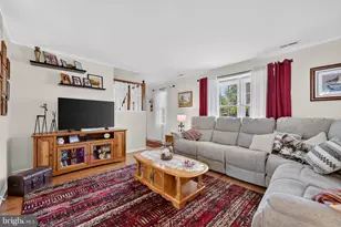 1 Quay Cir, Sewell, NJ 08080 - Photo 8