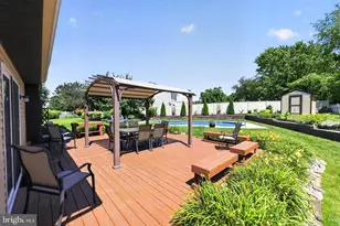 1 Quay Cir, Sewell, NJ 08080 - Photo 34