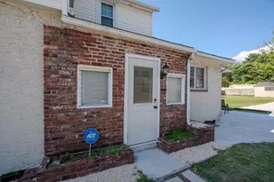 1313 Red Bank Ave, West Deptford, NJ 08086 - Photo 4