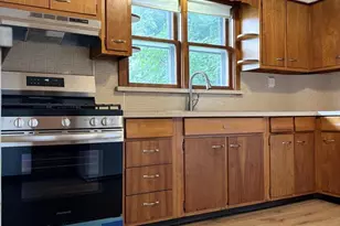 130 Poplar St, Monroe Township, NJ 08094 - Photo 6