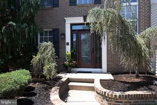 5 Olympia Ln, Sicklerville, NJ 08081 - Photo 2